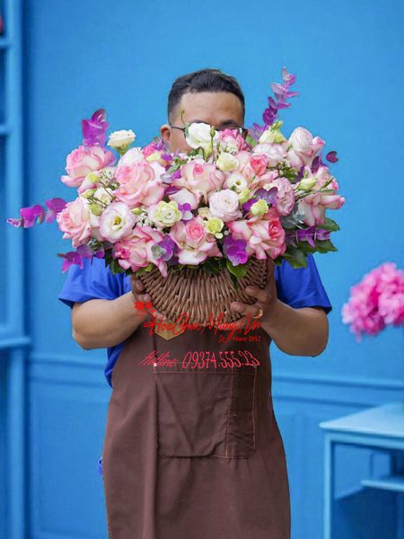 Giỏ Hoa Hồng Chúc Mừng HG212