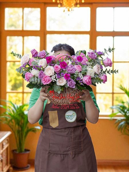 Giỏ Hoa Hồng Chúc Mừng HG207