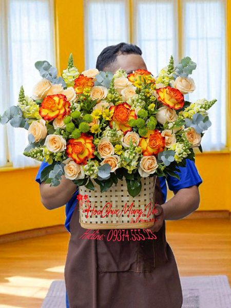 Giỏ Hoa Hồng Cam Lửa HG211