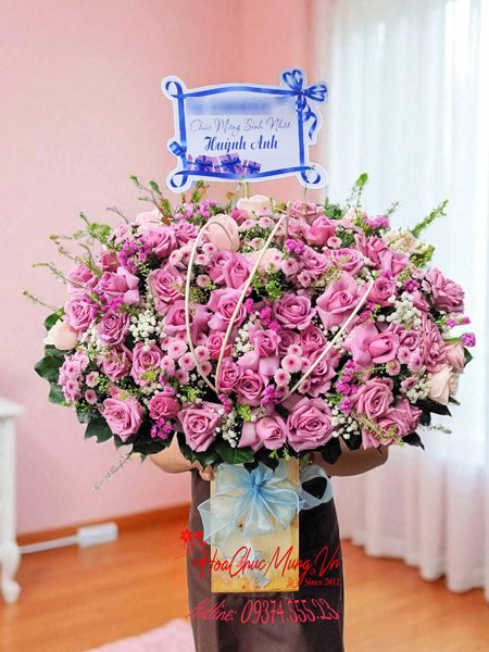 Giỏ Hoa Hồng Ultra Violet HG205