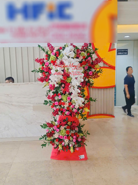 Kệ Hoa Chúc Mừng Luxury KT204